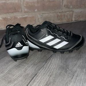 Adidas Boys baseball cleats, US size 11K.